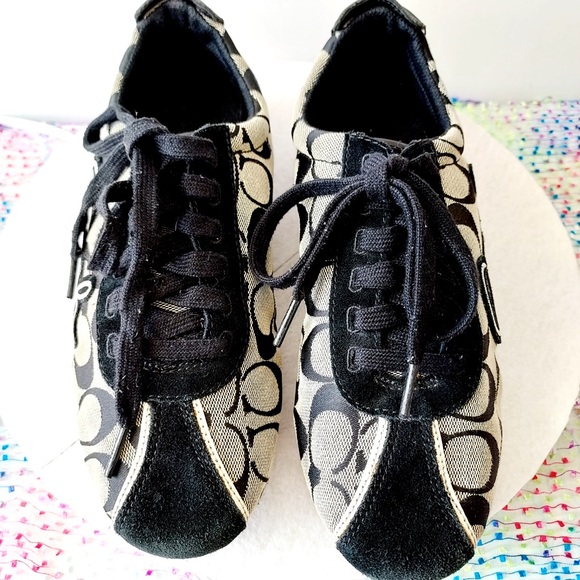 Coach>>>Women's Size 8M Devin Signature Monogram Logo Lace Up Sneakers A1715 - Picture 4 of 15